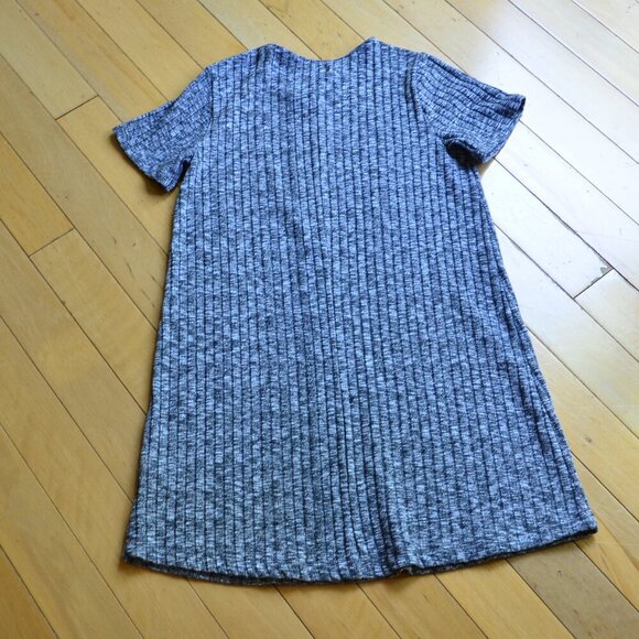 Abercrombie & Fitch Ribbed Short Sleeve Knit Dress Dark Gray & White Size M - Picture 8 of 9